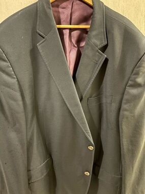 Daniel Cremieux Blue Blazer with Plum Lining